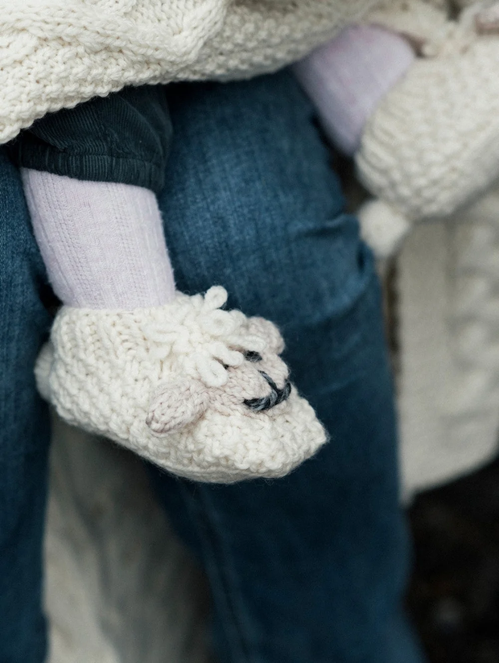 Baby Shepley Aran Booties  Cream Baby Wool Slippers with Pom Pom NWT